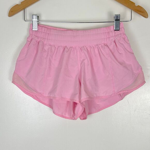 lululemon athletica Pants - Lululemon Hotty Hot Short II 2.5" Miami Pink Swift Low Rise Size 6 LW7AGUR